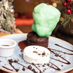 volcan-de-chocolate-y-algodon-de-azucar